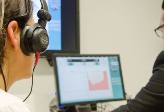 Un estudio muestra una alta prevalencia de problemas auditivos