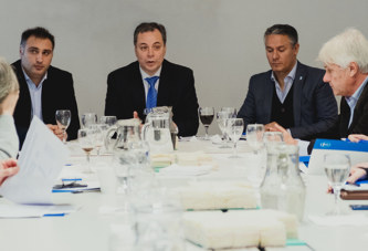 La SRT en Rosario con empresarios y legisladores por la adhesión a la ley